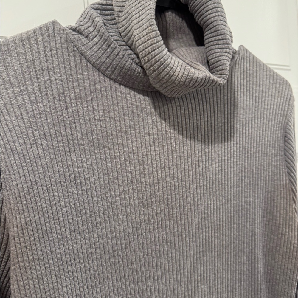 Gray Ribbed Turtleneck Bodysuit - Picture 2 of 6